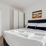 Daire Corcovado With Heated Pool Vodice