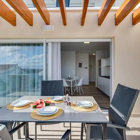 Corcovado With Heated Pool