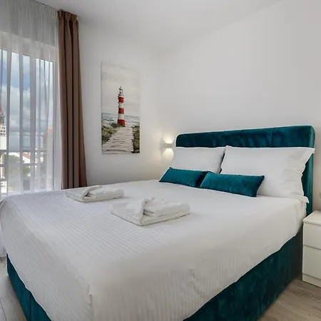 Corcovado With Heated Pool Apartamento Vodice