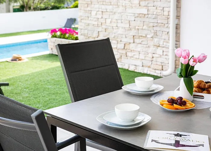 Corcovado With Heated Pool 아파트 보디체